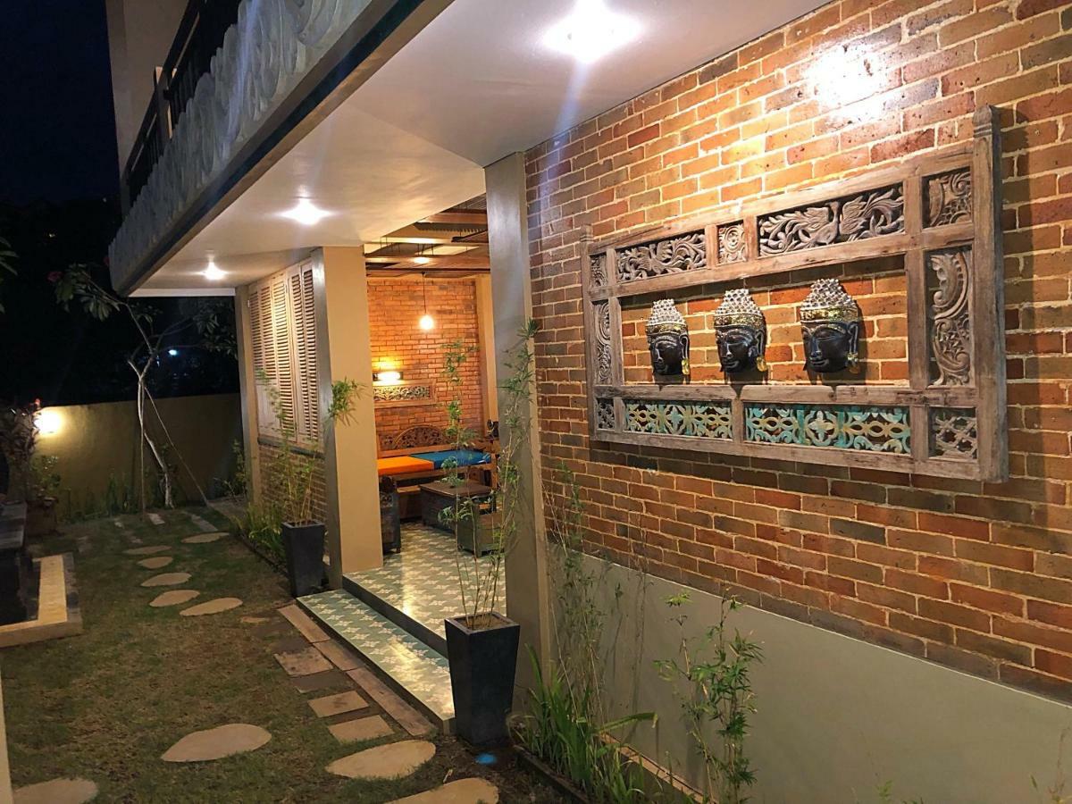 Bukawa Lodge Jimbaran Kültér fotó